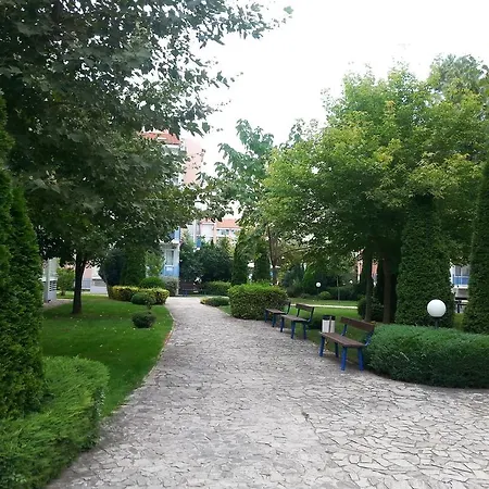Elit I Slantchev Briag