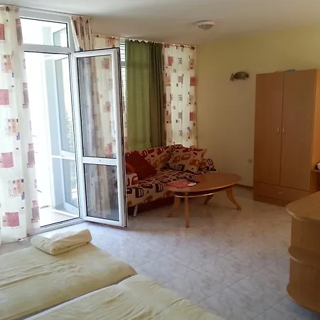 Elit I Apartamento *